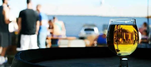 사람들이 많이 모이는 곳에는 가기 싫다.