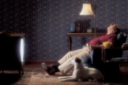 TV나 유튜브 등의 영상을 볼 때 졸린 편인가요?