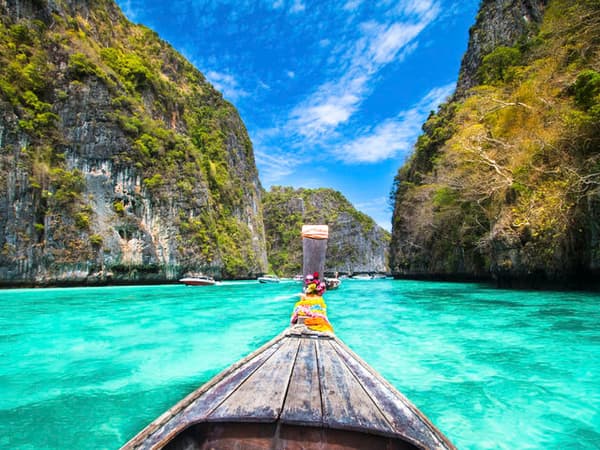 아래 사진이 얼마나 평화로워 보이세요?